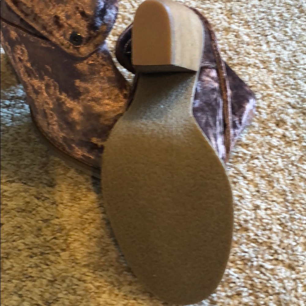 Booties - Picture 6 of 11